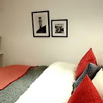 Apartament Cozy And Quiet Flat Near Avenida Da Liberdade Lizbona