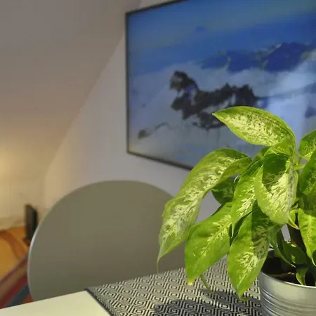 Cozy And Quiet Flat Near Avenida Da Liberdade Lägenhet